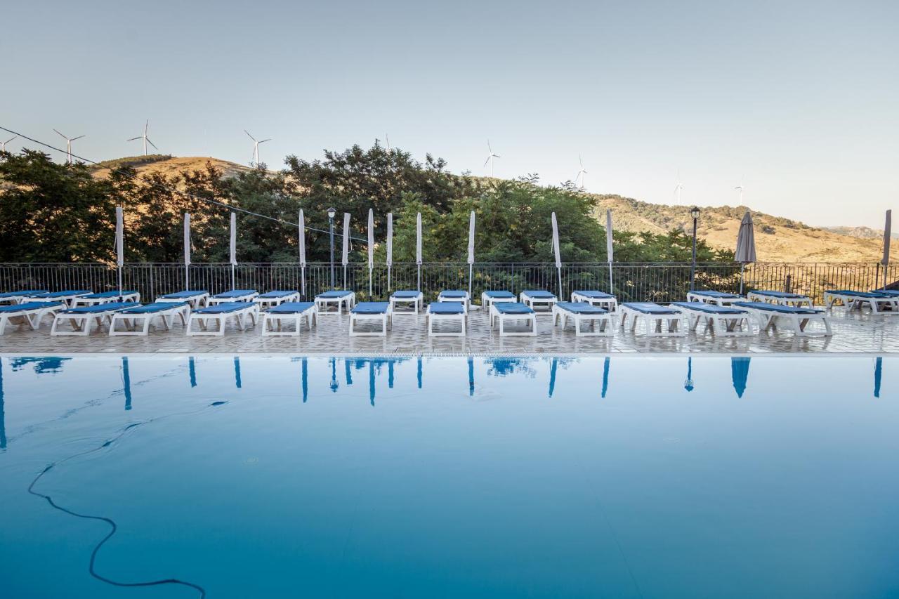 Santa Domenica Vittoria Agri-Hotel Da Marianna Resort & Spa מראה חיצוני תמונה