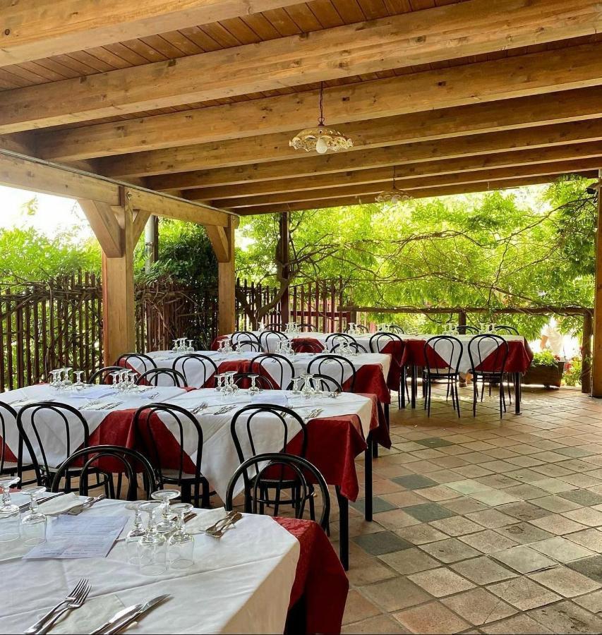Santa Domenica Vittoria Agri-Hotel Da Marianna Resort & Spa מראה חיצוני תמונה