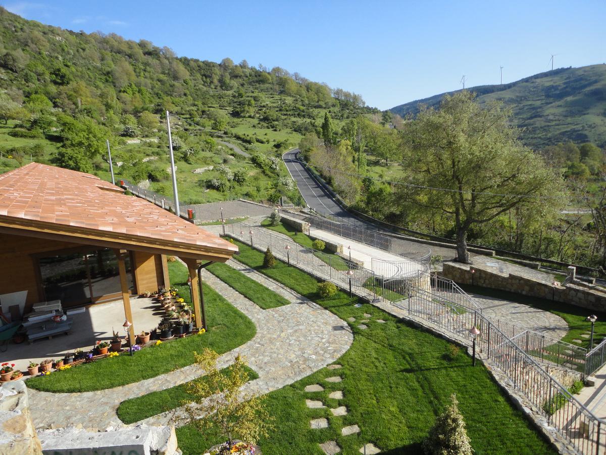 Santa Domenica Vittoria Agri-Hotel Da Marianna Resort & Spa מראה חיצוני תמונה