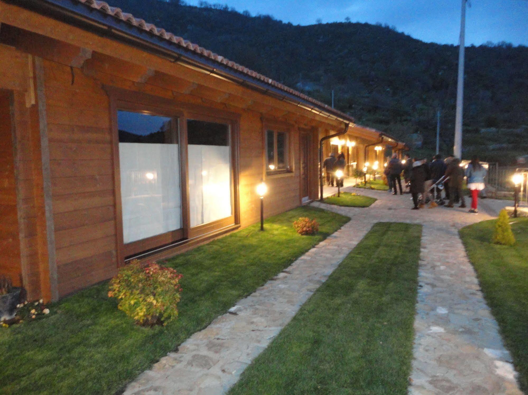 Santa Domenica Vittoria Agri-Hotel Da Marianna Resort & Spa מראה חיצוני תמונה