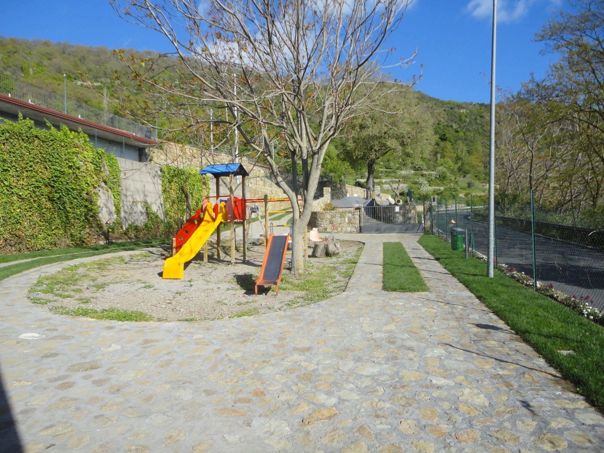 Santa Domenica Vittoria Agri-Hotel Da Marianna Resort & Spa מראה חיצוני תמונה